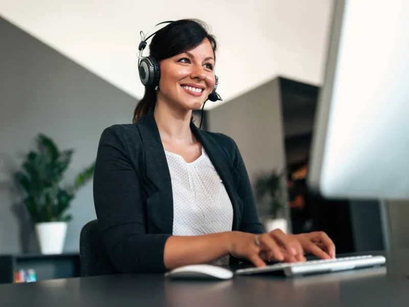 Live call answering and message-taking services help business prevent missed opportunities.