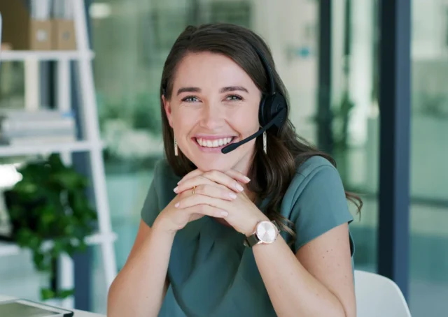 A live phone answering service receptionist.