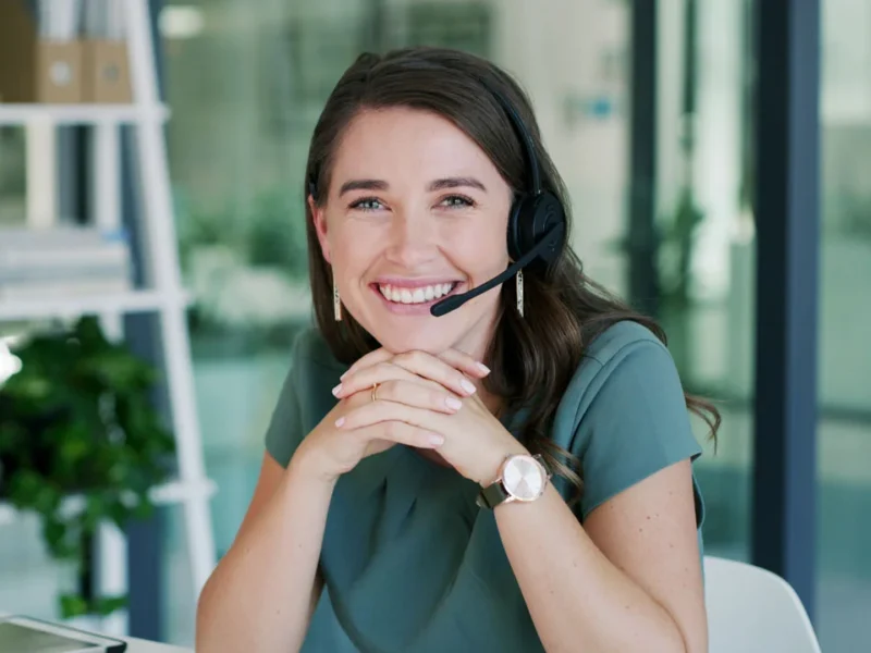 A live phone answering service receptionist.